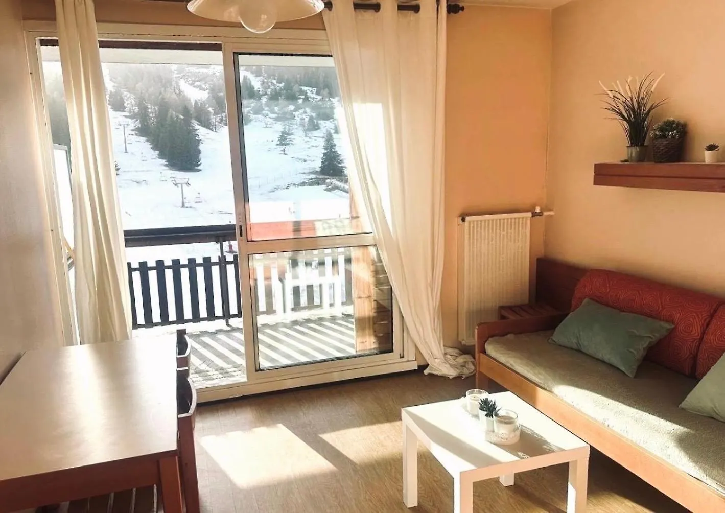 Studio Plein Sud Avec Terrasse, Vue Sur Les Pistes Le Devoluy